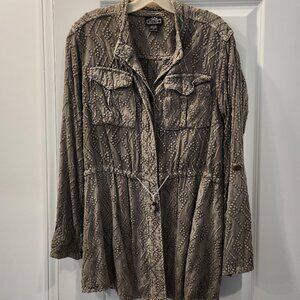 OLIVE MEDIUM WEIGHT SHIRT JACKET BY ANGIE SIZE LARGE